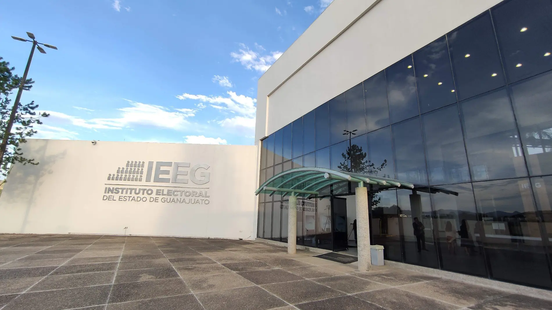 IEEG FORTALECE RELACIONES CON ORGANIZACIONES EMPRESARIALES